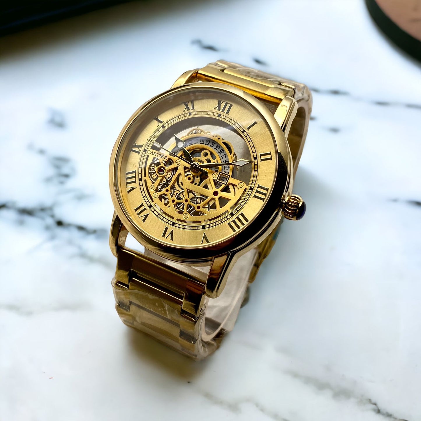 "Exude Luxury with Cartier Men's Watch - Discover Your Signature Style!"