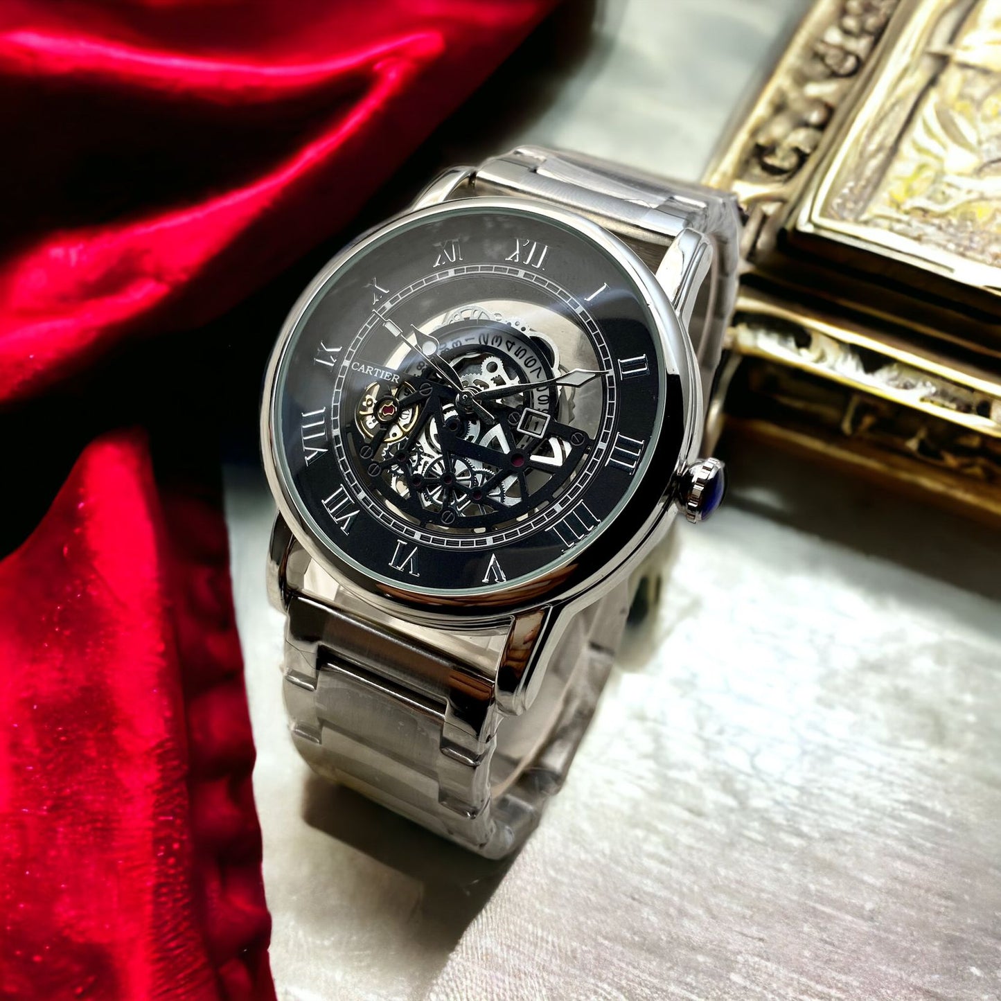 "Exude Luxury with Cartier Men's Watch - Discover Your Signature Style!"