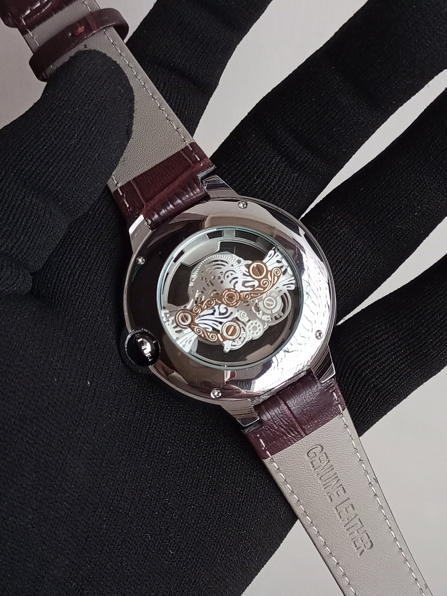 Cartier Men's Straps watch