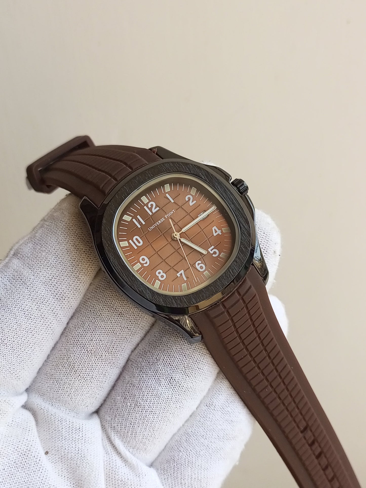 Universe point Men's straps watch