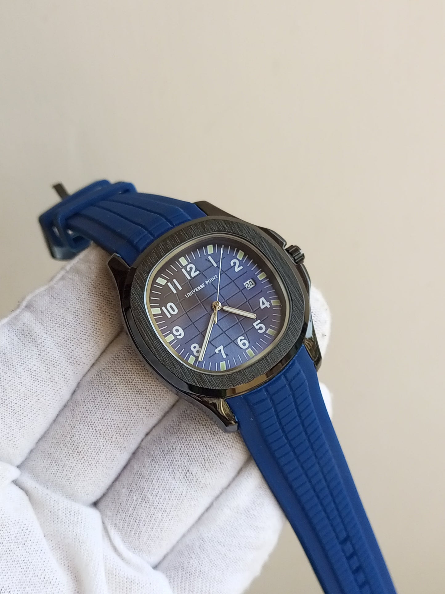 Universe point Men's Straps Watch